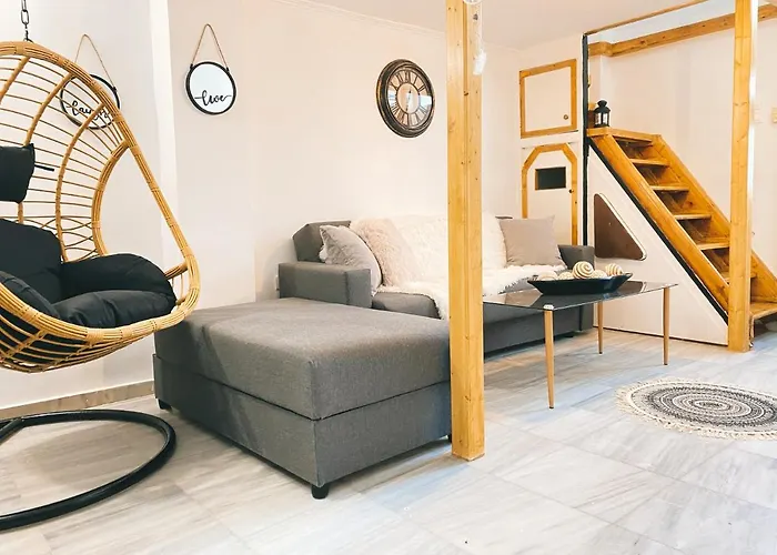 Thisio Loft